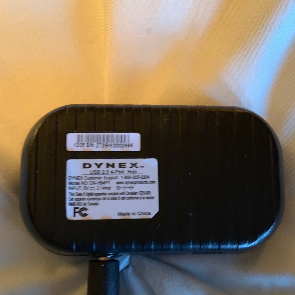 USB 3 port - Picture 3 of 3